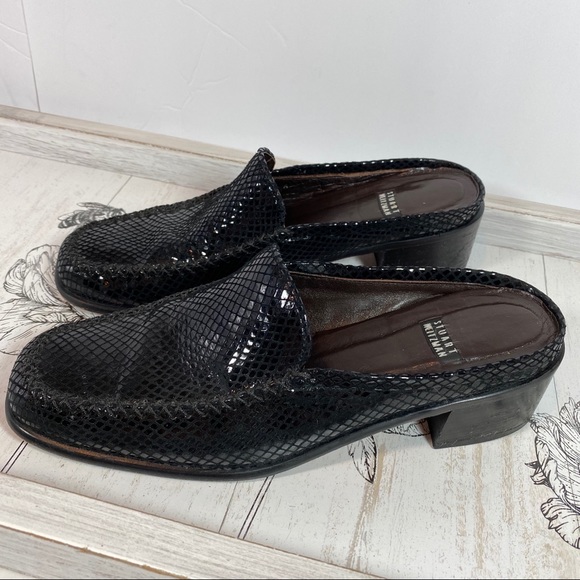 Stuart Weizmann Black Snake embossed leather mules - Picture 3 of 6